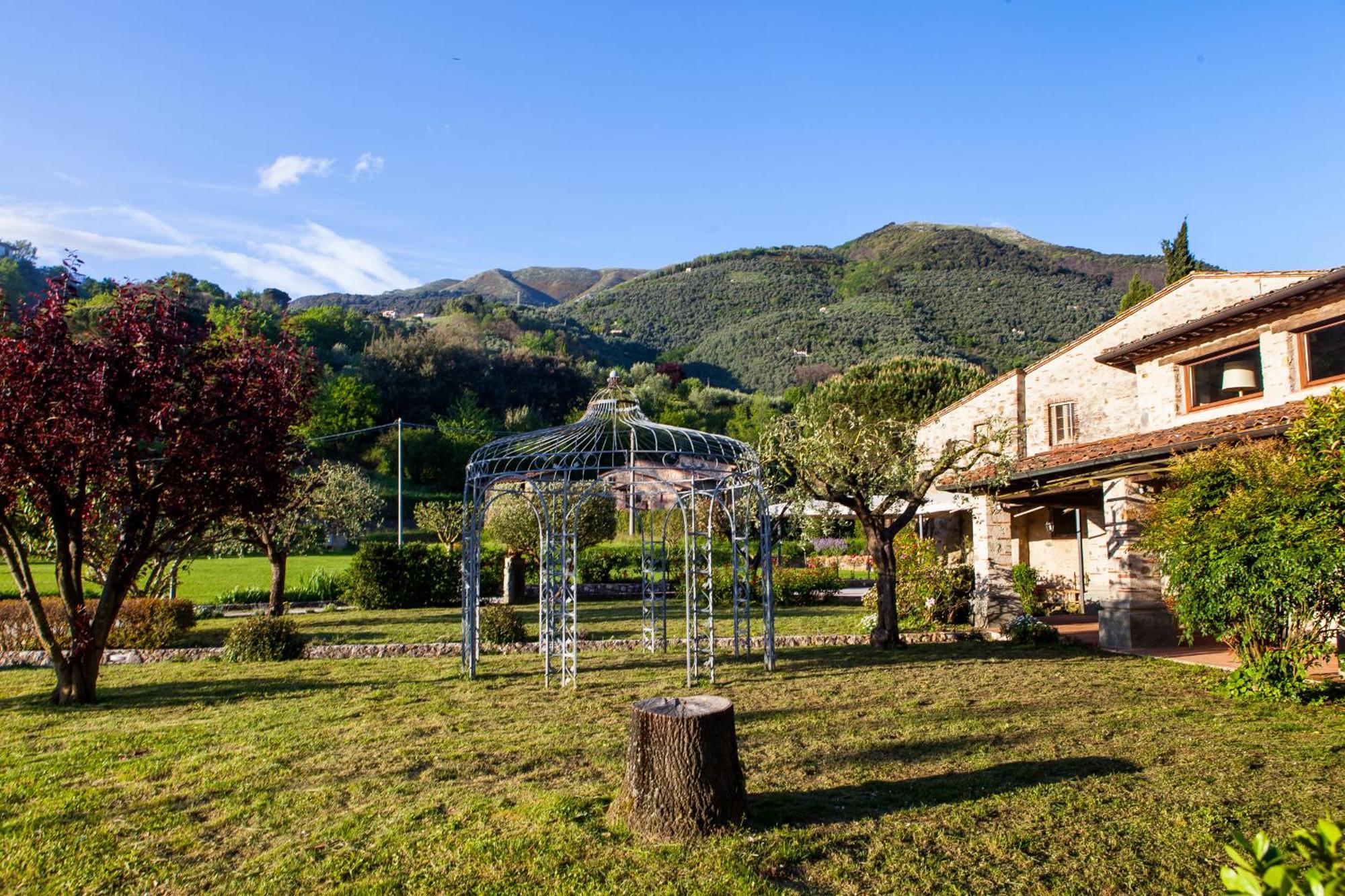 Bernardone Otel Camaiore Dış mekan fotoğraf