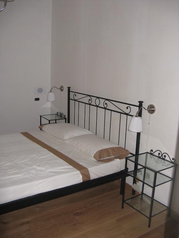 Bernardone Otel Camaiore Oda fotoğraf